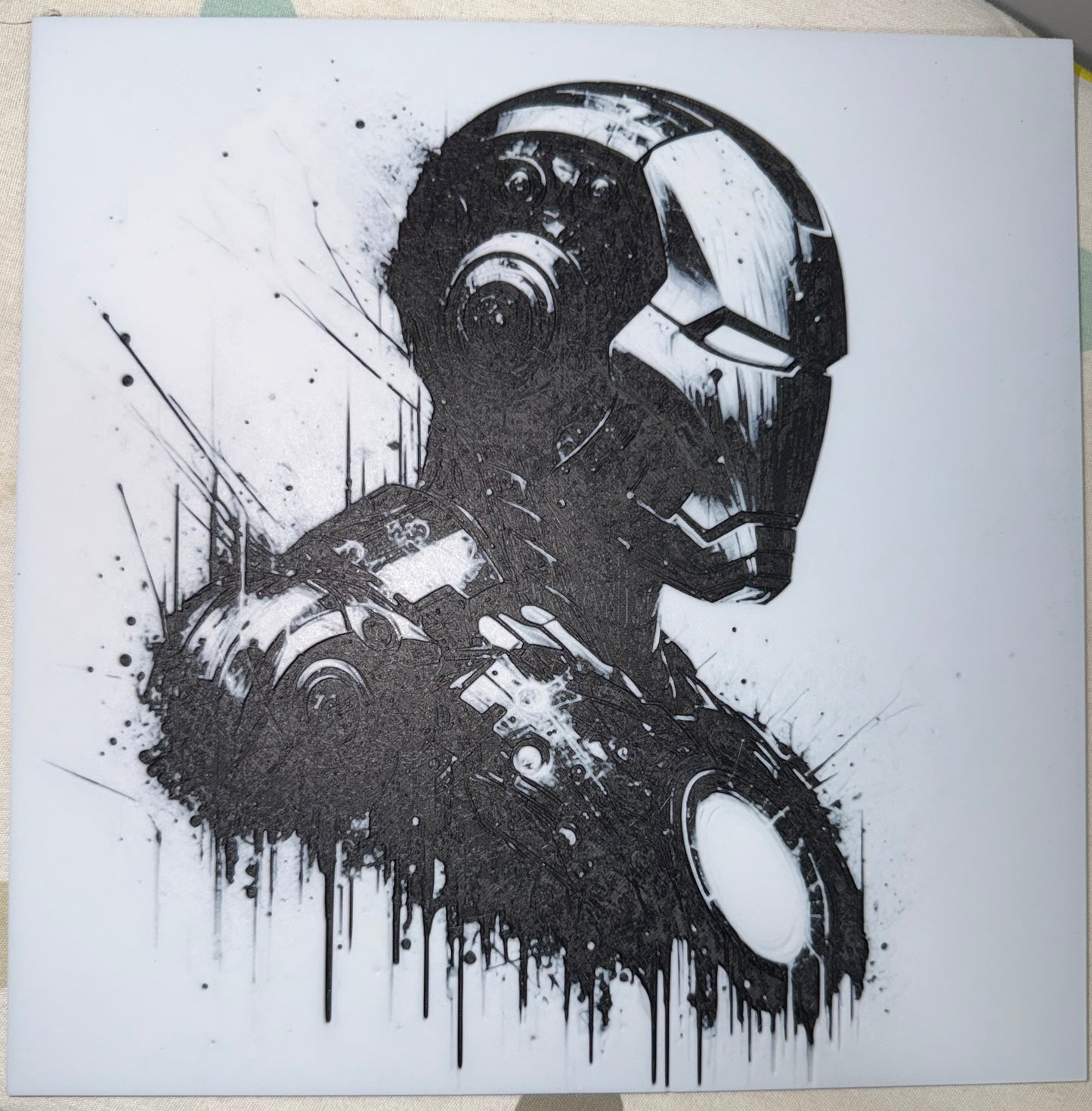 Hueforge Painting Iron Man